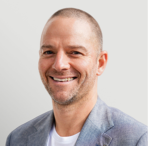 Image of The Wellbeing Distillery co-founder, David Bott.